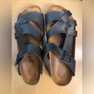 Birkenstock Pisa Sandals